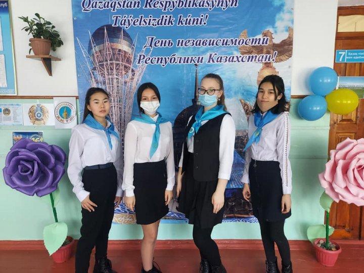 Прием учеников в ряды ЕРДЮО "Жас Улан".