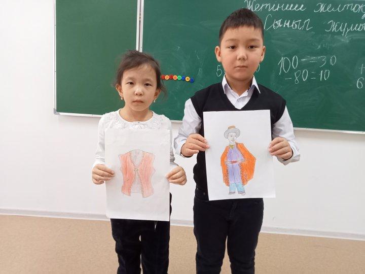 В рамках проекта "Рухани жаңғыру" было проведено мероприятие "Ұлттық киім - ұрпаққа мұра"-«Национальный костюм - достояние поколений»